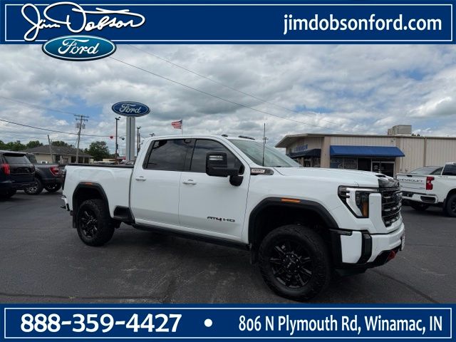 2024 GMC Sierra AT4 4WD Crew Cab Standard Box's photo