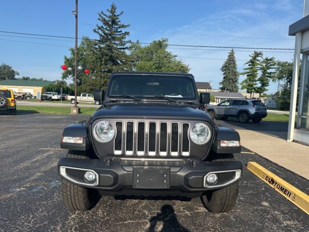 Used 2021 Jeep Wrangler Unlimited Sahara SUV
