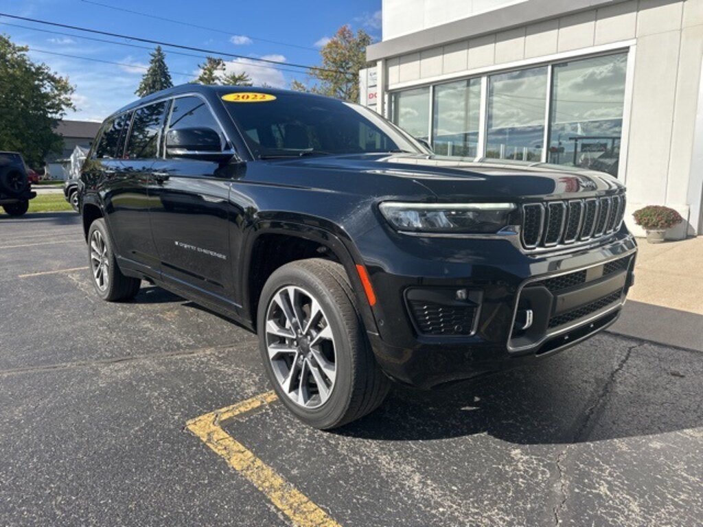 Used 2022 Jeep Grand Cherokee L Overland SUV