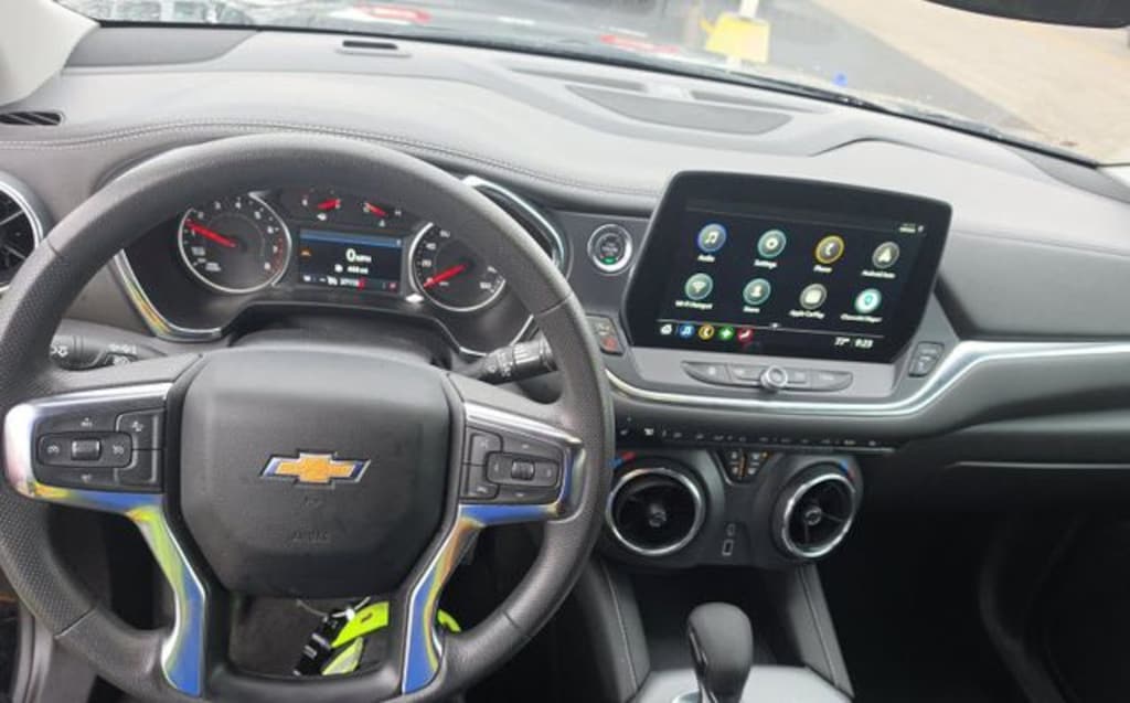 Used 2025 Chevrolet Blazer LT SUV