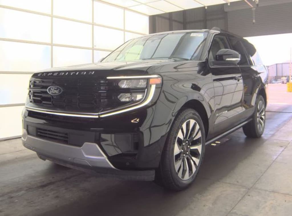 Used 2025 Ford Expedition Platinum SUV