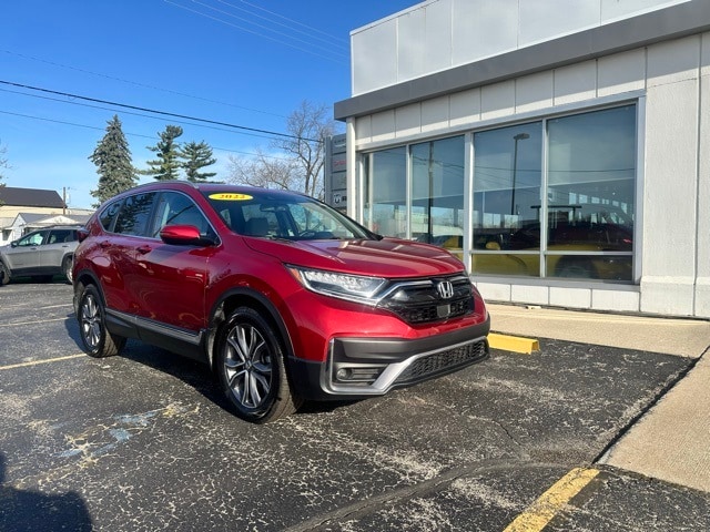 Used 2022 Honda CR-V Touring with VIN 2HKRW2H90NH626677 for sale in Winamac, IN