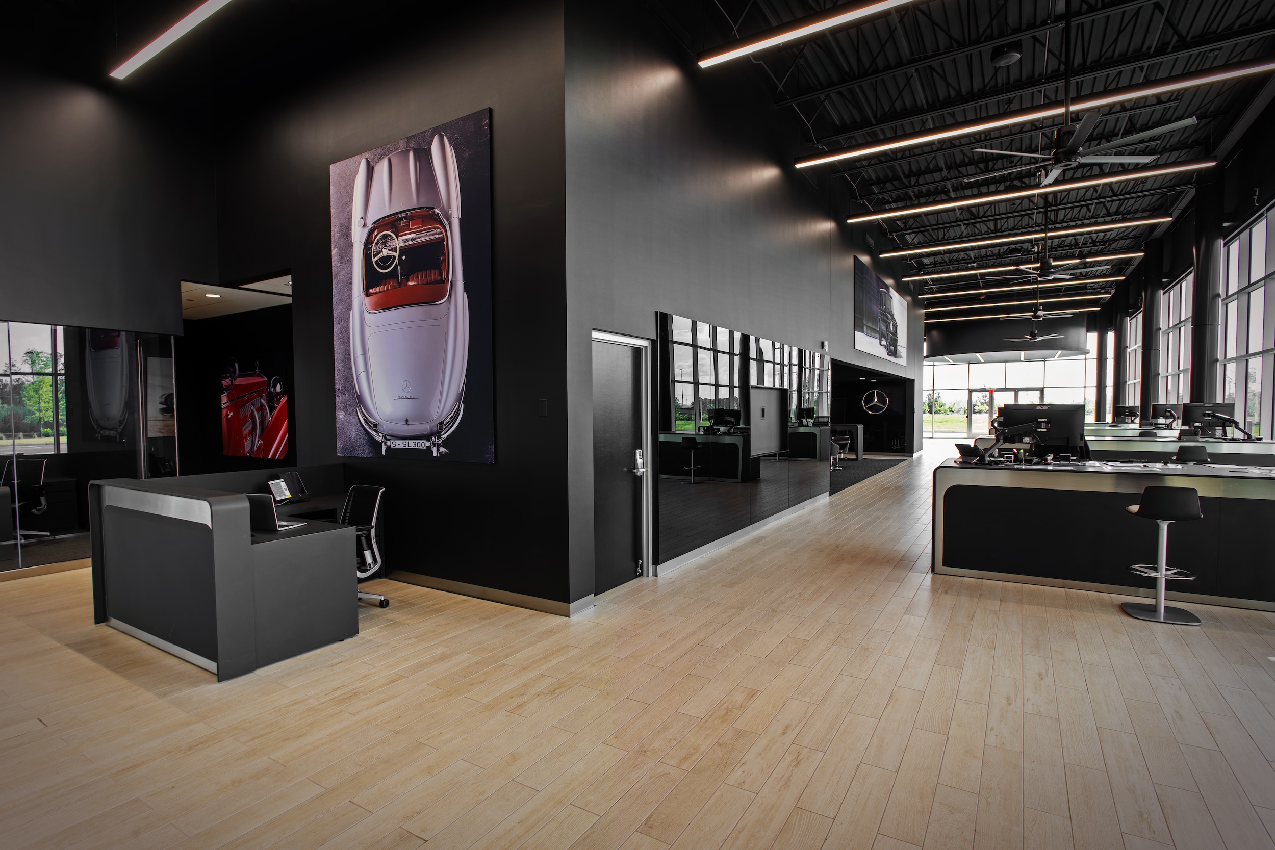 Interior2.jpg