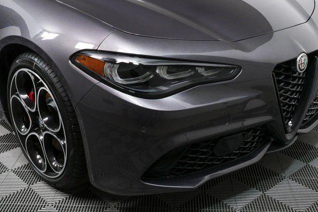 2026 Alfa Romeo Giulia Base - Photo 37