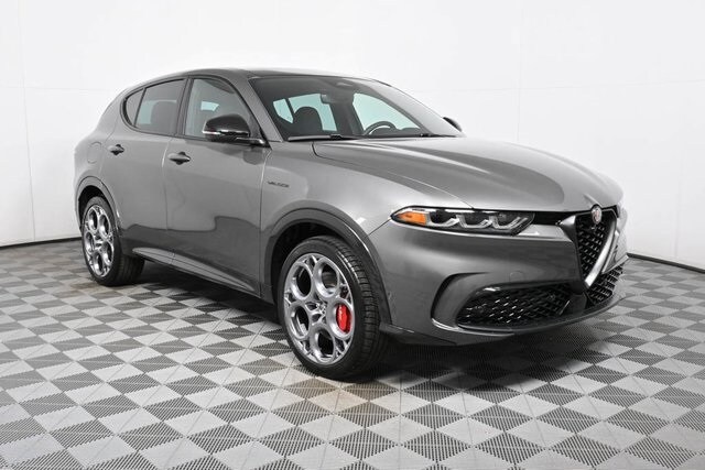 2024 Alfa Romeo Tonale Veloce photo 3