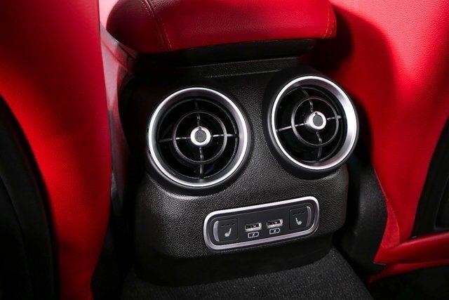 2026 Alfa Romeo Giulia Base - Photo 19