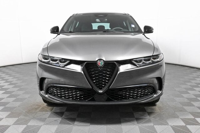 2024 Alfa Romeo Tonale Veloce photo 2