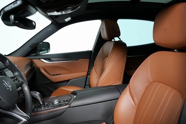 2022 Maserati Levante Modena photo 2