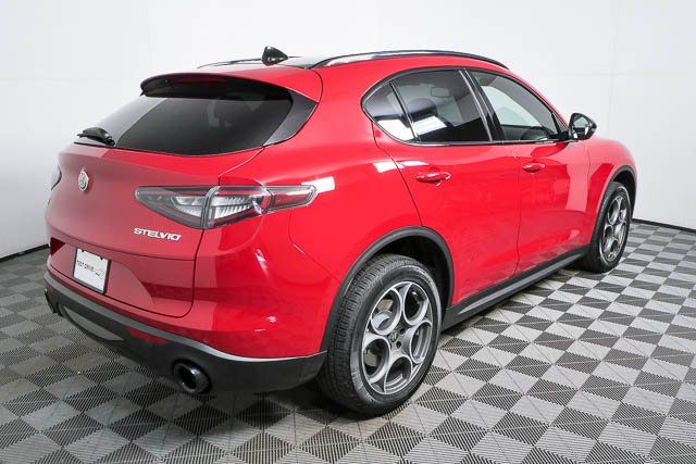 2026 Alfa Romeo Stelvio Base - Photo 32