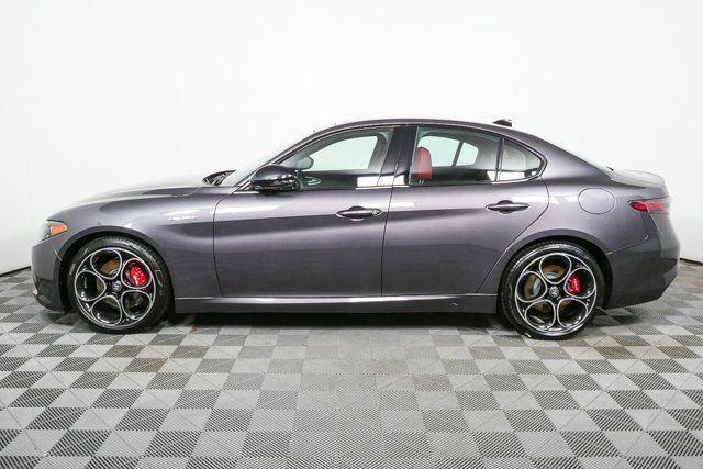 2026 Alfa Romeo Giulia Base - Photo 32