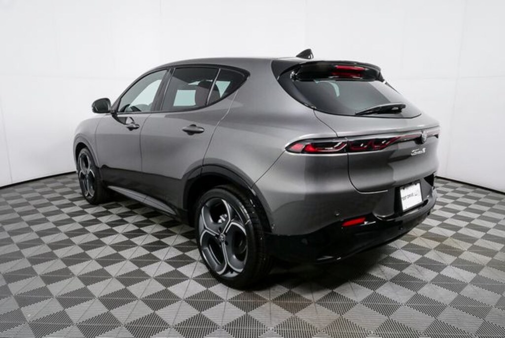 New 2026 Alfa Romeo Tonale SPRINT AWD Sport Utility