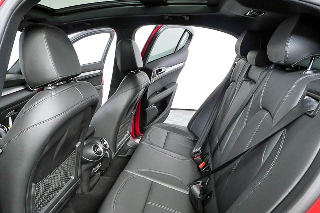 2026 Alfa Romeo Stelvio Base - Photo 21