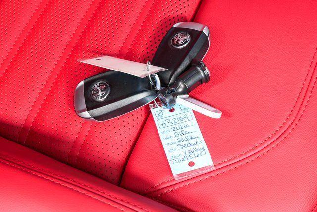 2026 Alfa Romeo Giulia Base - Photo 38
