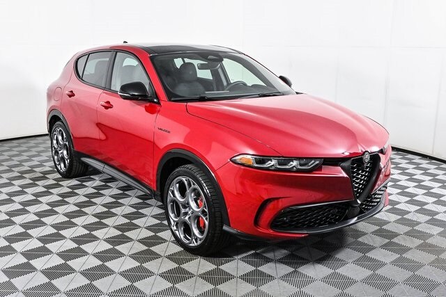 2024 Alfa Romeo Tonale Veloce photo 3
