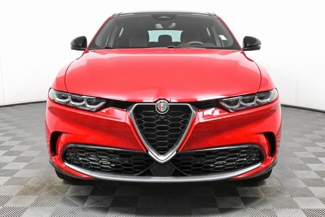 2024 Alfa Romeo Tonale Ti photo 2
