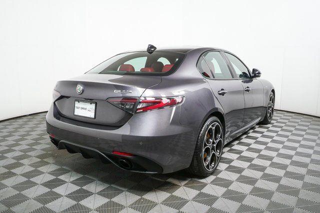 2026 Alfa Romeo Giulia Base - Photo 29
