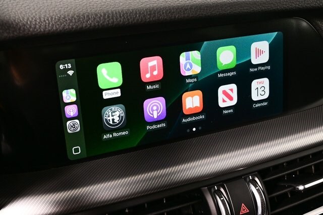 2025 Alfa Romeo Stelvio Sprint Base photo 3