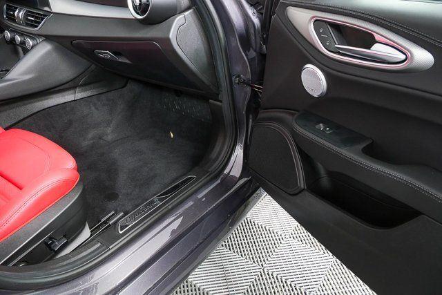2026 Alfa Romeo Giulia Base - Photo 24