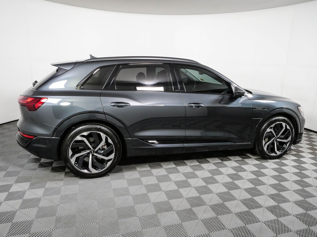 Used 2024 Audi Q8 e-tron Prestige Quattro SUV