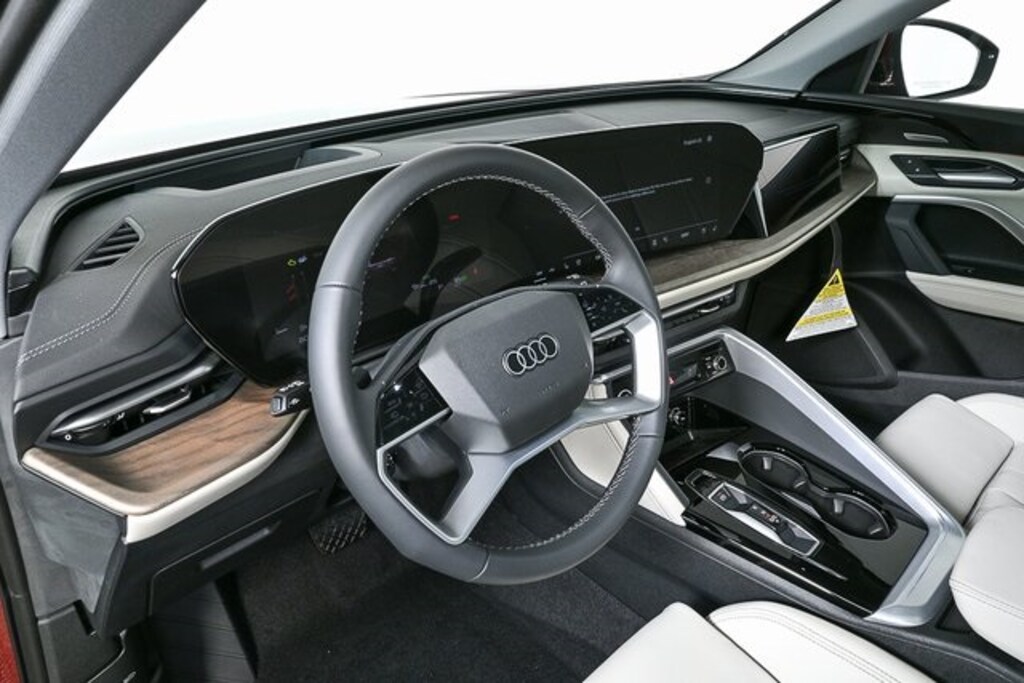 New 2025 Audi All-new Q5 2.0T Prestige SUV