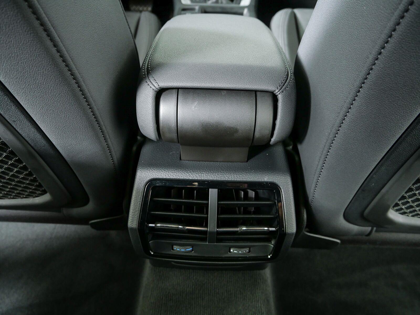 2020 Audi Q3 S Line Premium - Photo 18