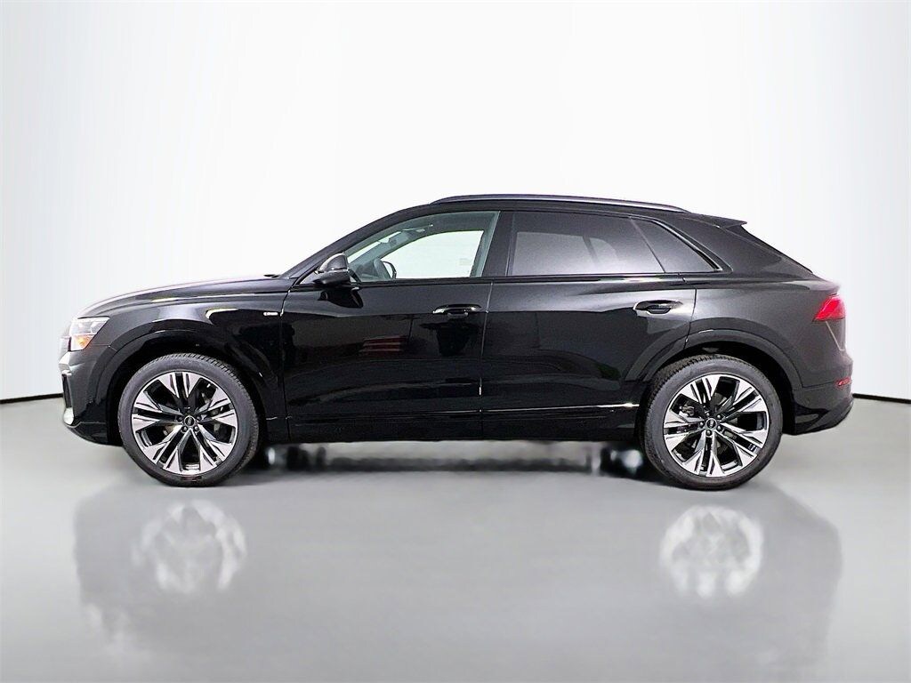 New 2026 Audi Q8 SUV