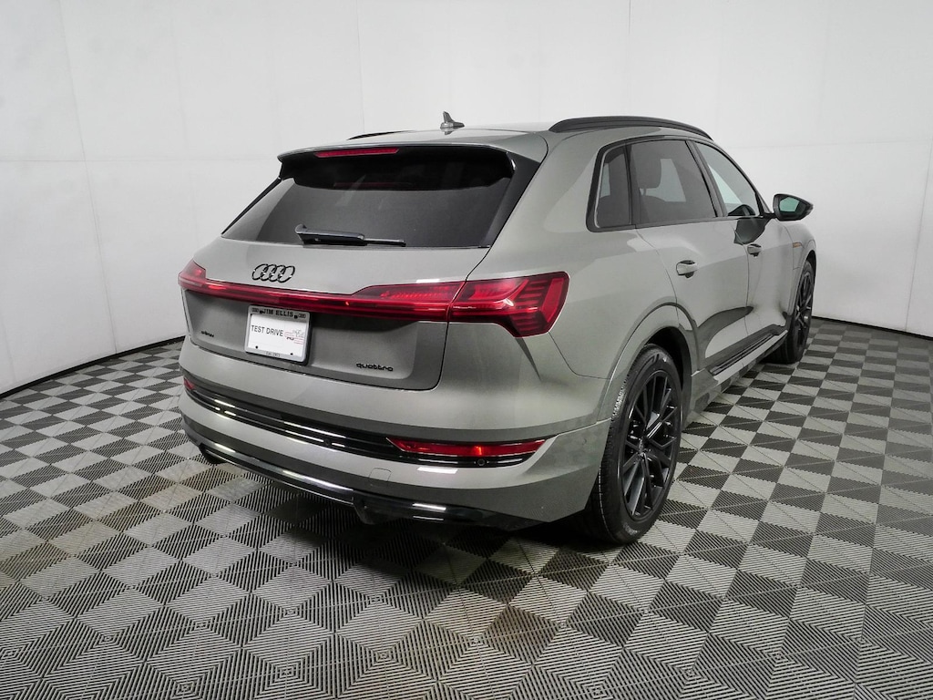 Used 2023 Audi e-tron Chronos SUV