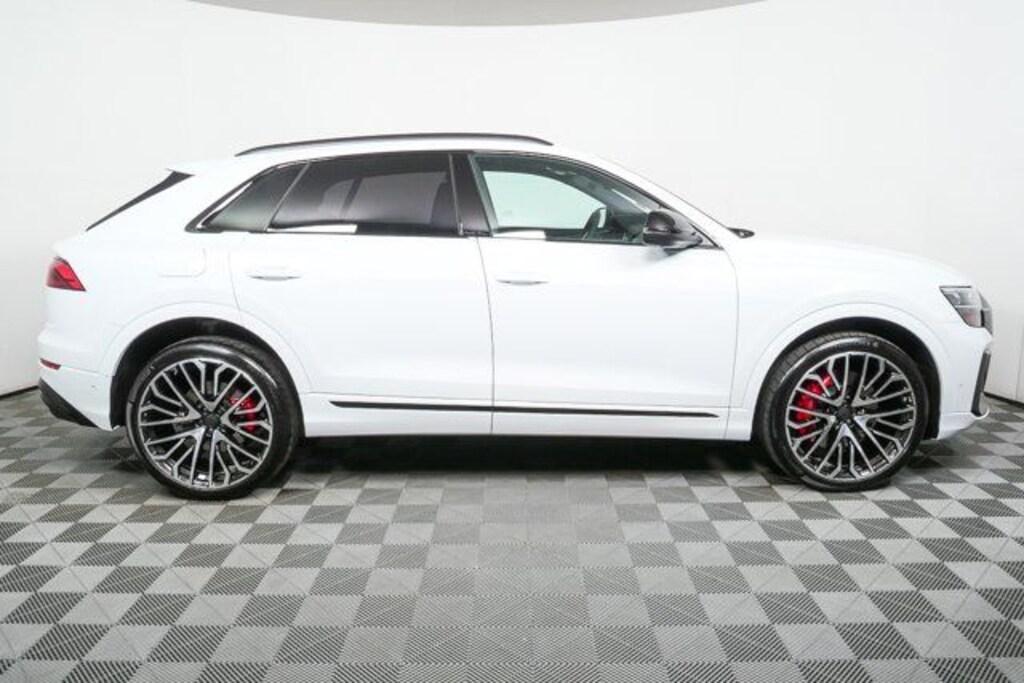 New 2026 Audi SQ8 4.0T Prestige SUV