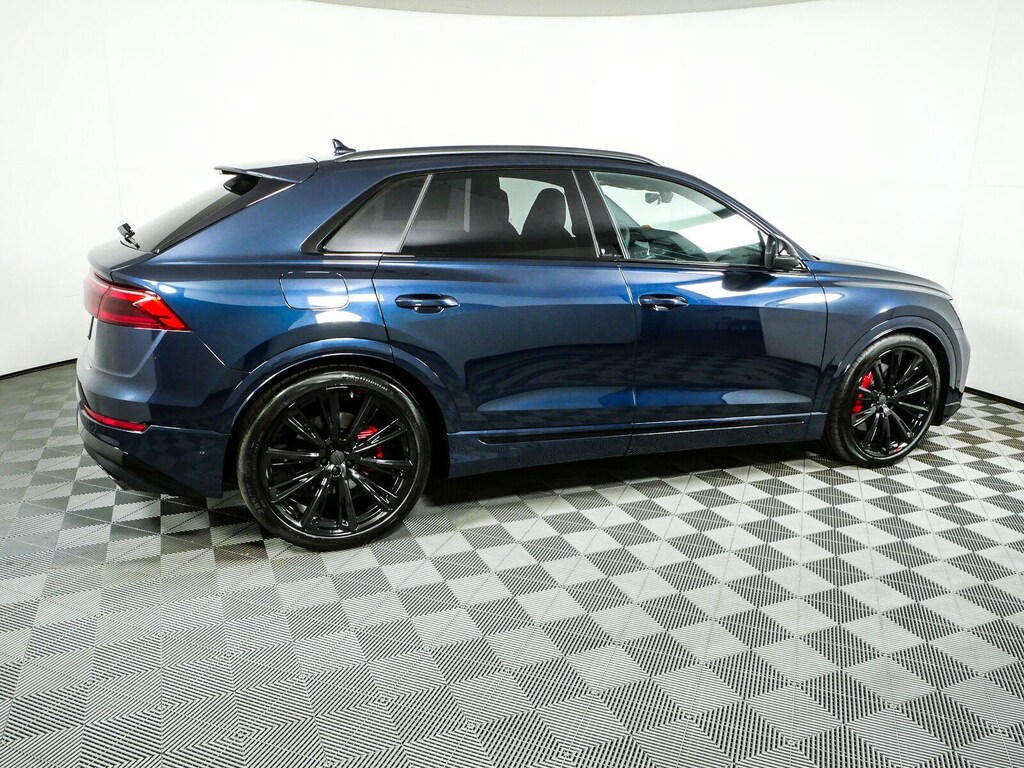 New 2027 Audi SQ8 UT
