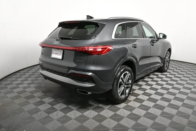 2025 Audi Q5 2.0T Premium photo 3