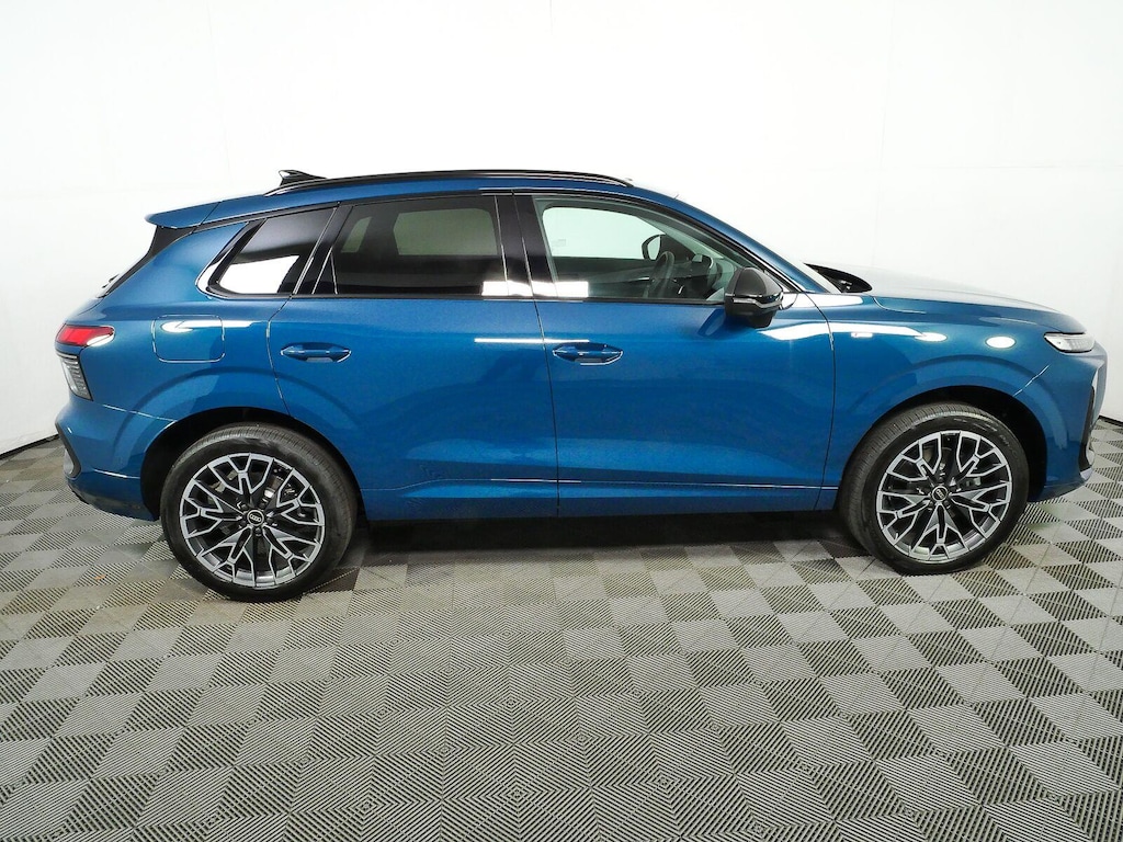 New 2026 Audi Q3 SUV
