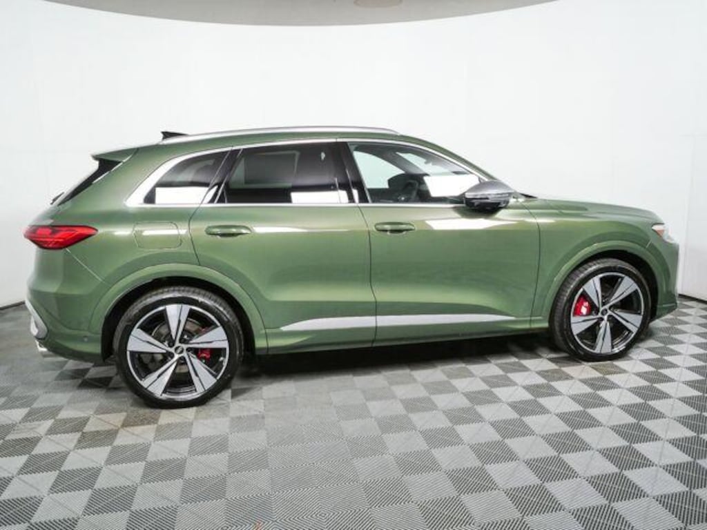 New 2026 Audi SQ5 SUV