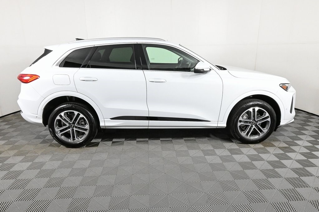 2025 Audi Q5 2.0T Premium photo 2