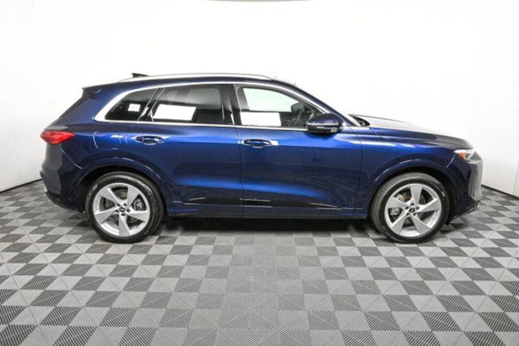 New 2025 Audi All-new Q5 2.0T Prestige SUV