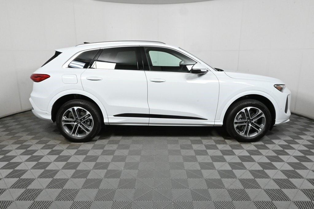 2025 Audi Q5 2.0T Premium photo 2