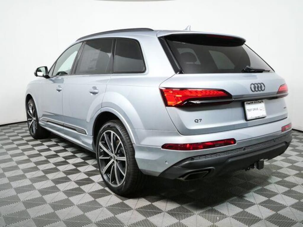 New 2026 Audi Q7 SUV