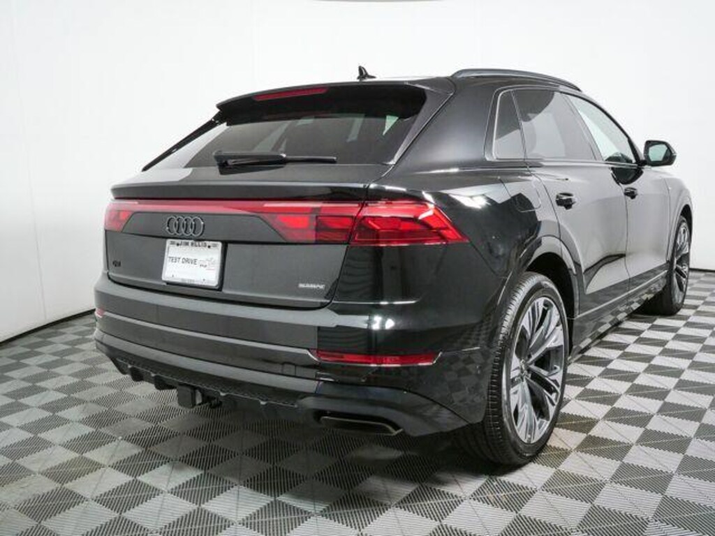 New 2026 Audi Q8 SUV