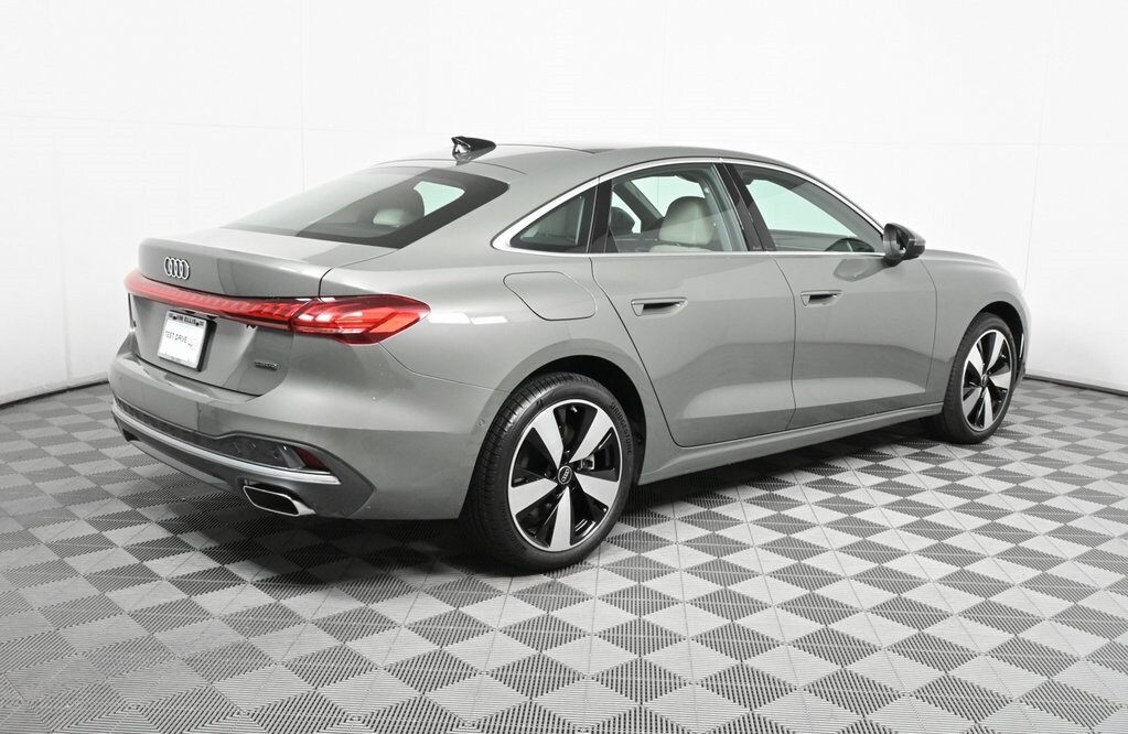 2025 Audi A5 2.0T Premium Plus photo 3