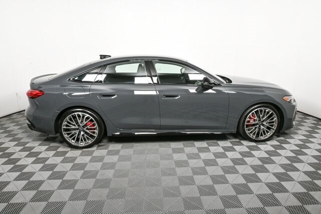 2025 Audi S5 Prestige photo 2