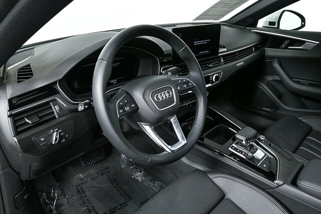 2024 Audi A5 45 S line Premium Plus Quattro photo 4