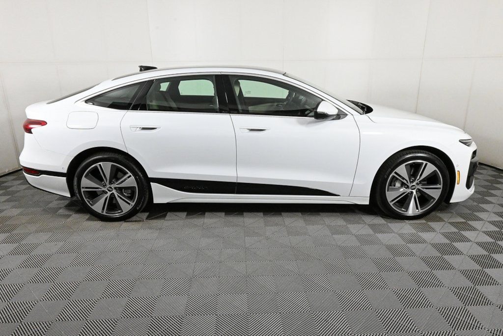 New 2025 Audi A6 Sportback e-tron Premium Sedan