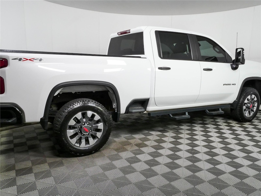 Used 2024 Chevrolet Silverado 2500HD Custom Truck