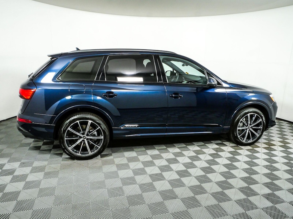 New 2026 Audi Q7 SUV