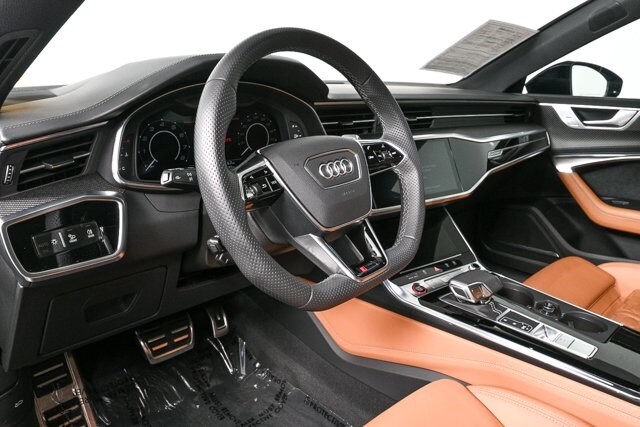 2023 Audi RS 7 Base photo 4