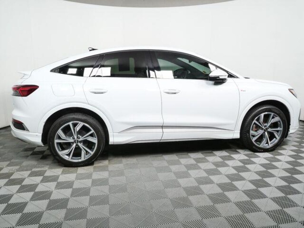 Used 2024 Audi Q4 e-tron Sportback Premium Plus quattro Sportback