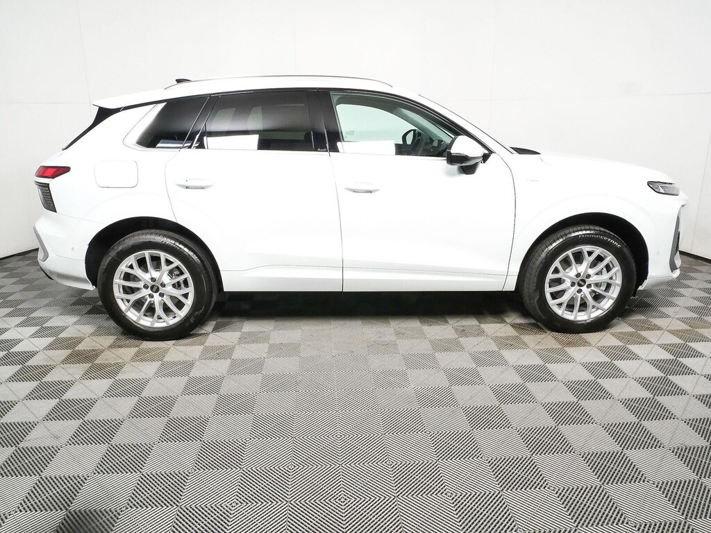 New 2026 Audi Q3 SUV