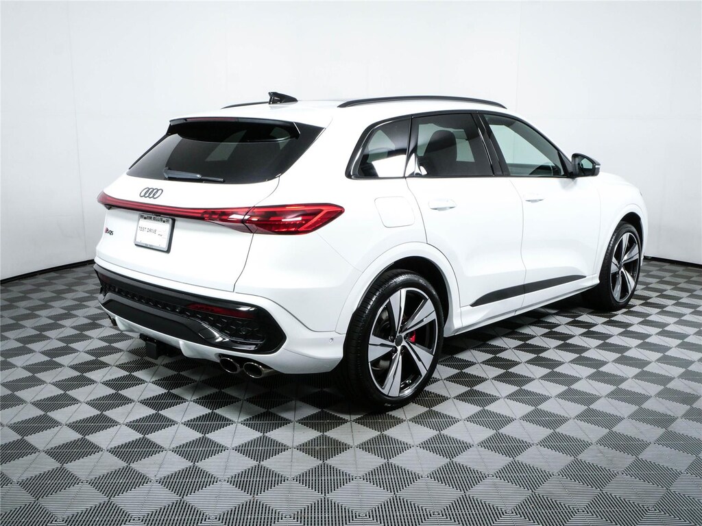 New 2026 Audi SQ5 SUV