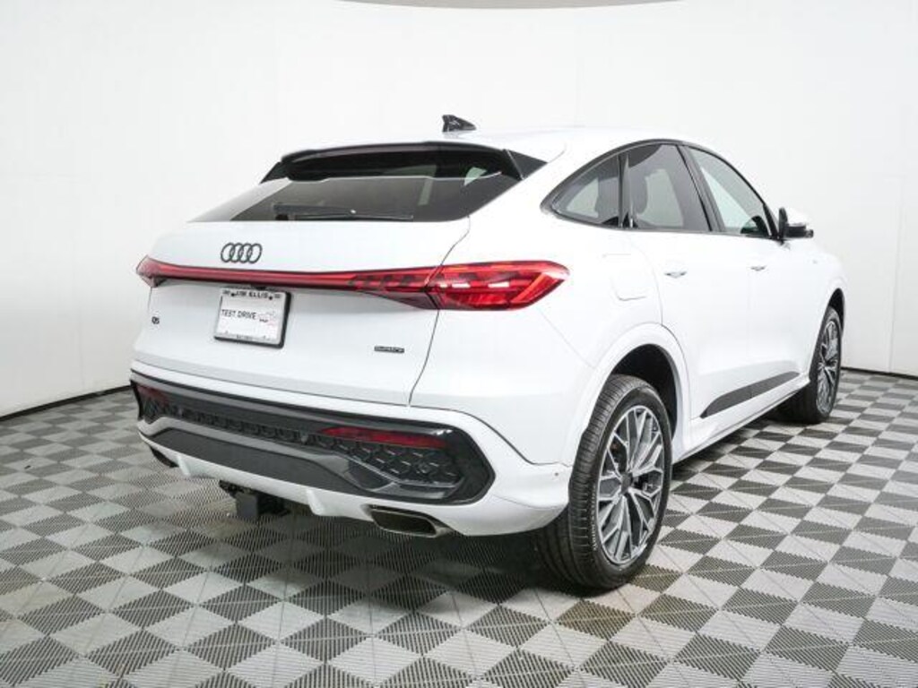 New 2026 Audi Q5 Sportback quattro Sportback