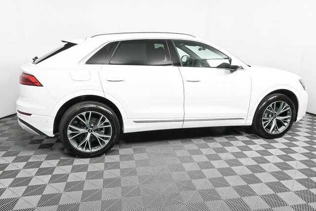 2025 Audi Q8 55 Premium photo 2