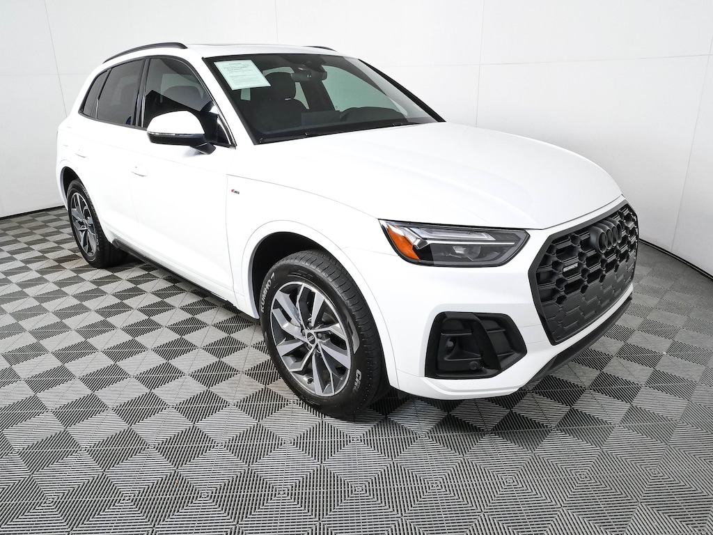Used 2024 Audi Q5 45 S Line Premium Quattro SUV